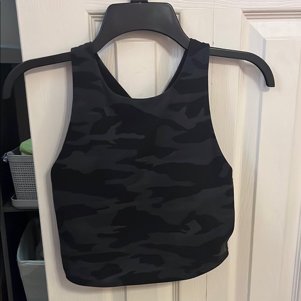 Athleta Black and Gray Camouflage Crop Tank Top